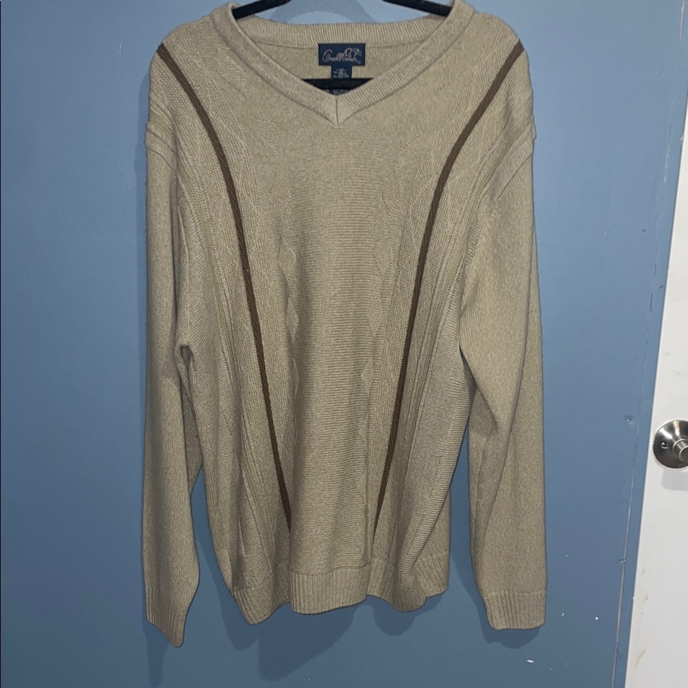 Croft & Barrow Men's Tan V-Neck Sweater